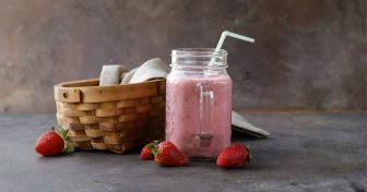 smoothie-frutos-rojos-receta-saludable-sabor-usa