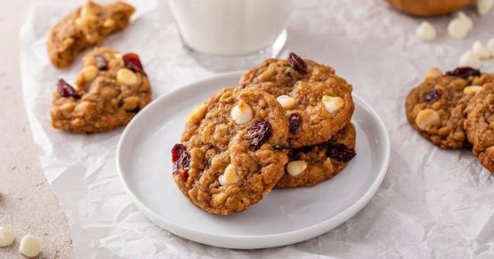 Galletas de arándanos y chocolate blanco