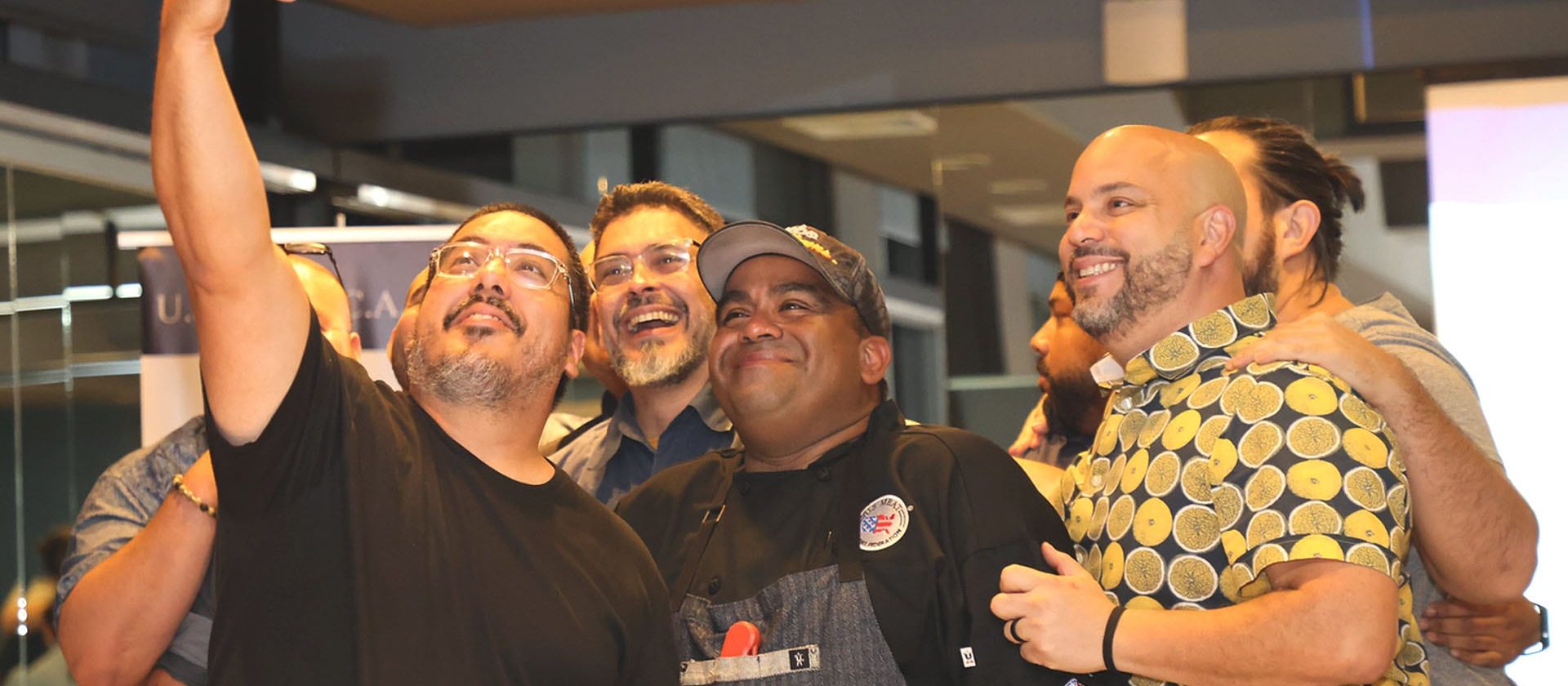 Nosotros – Somos un puente