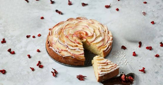 Apple Rose Cake