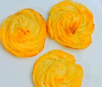 galletas-de-papa-y-brie-foto-contenidos-sabor-usa