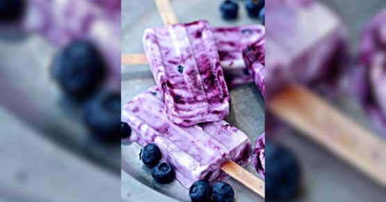 Paleta de arándanos con licor