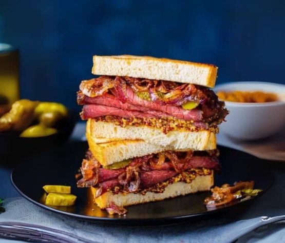 Receta de sándwich de pastrami