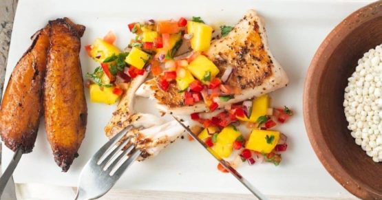 Cobia picante con salsa de mango