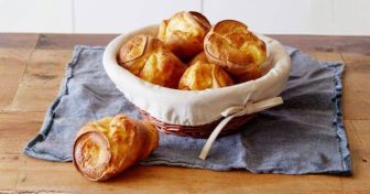 popovers-receta-panecillos-esponjosos-sabor-usa