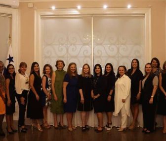 velada-maridaje-mujeres-lideres-panama-sabor-usa