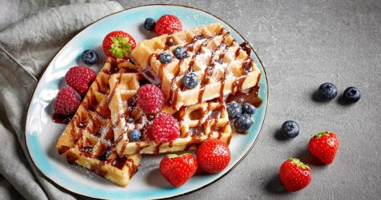 Waffles con fresas